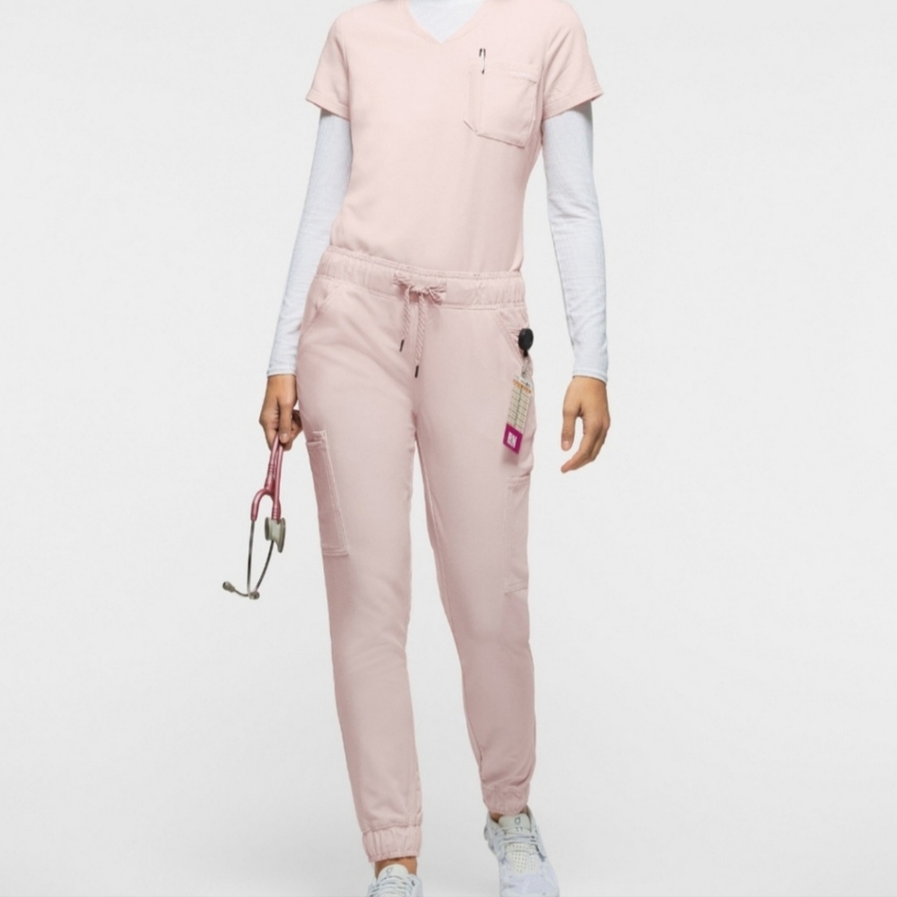 Jaanuu pink scrubs